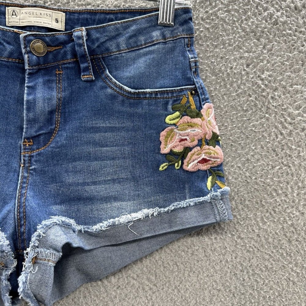 Angel Kiss Shorts Juniors 5 Blue Denim Floral Embroidered Cuff Shorts Junior's 5 - Picture 2 of 14